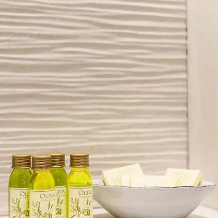 Explore The Historic Center From A Remodeled * Split