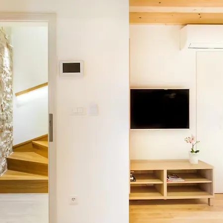 Apartamento Explore The Historic Center From A Remodeled